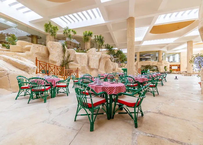 Siva Golden Bay Makadi Couples And Families Only אתר נופש