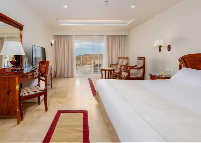 אתר נופש Siva Golden Bay Makadi Couples And Families Only 4*