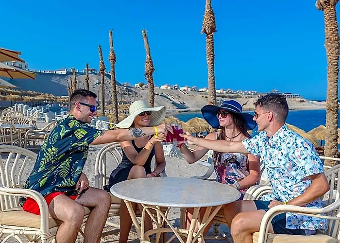 אתר נופש Siva Golden Bay Makadi Couples And Families Only הורגהדה