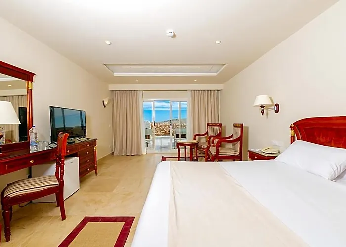 אתר נופש Siva Golden Bay Makadi Couples And Families Only 4*